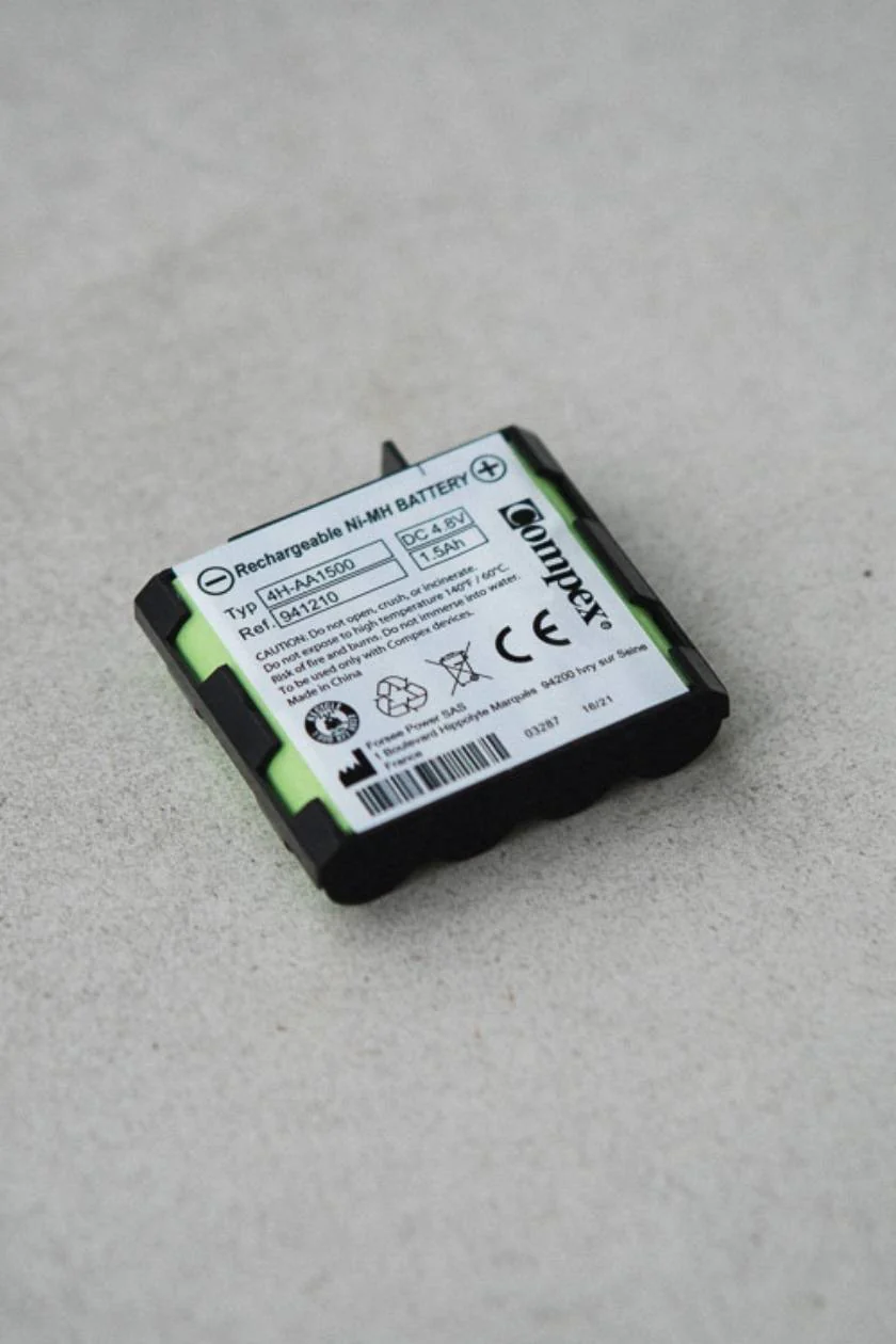 COMPEX SPARE EMS MUSCLE STIMULATOR BATTERY (NEW GENERATION) - Image 3