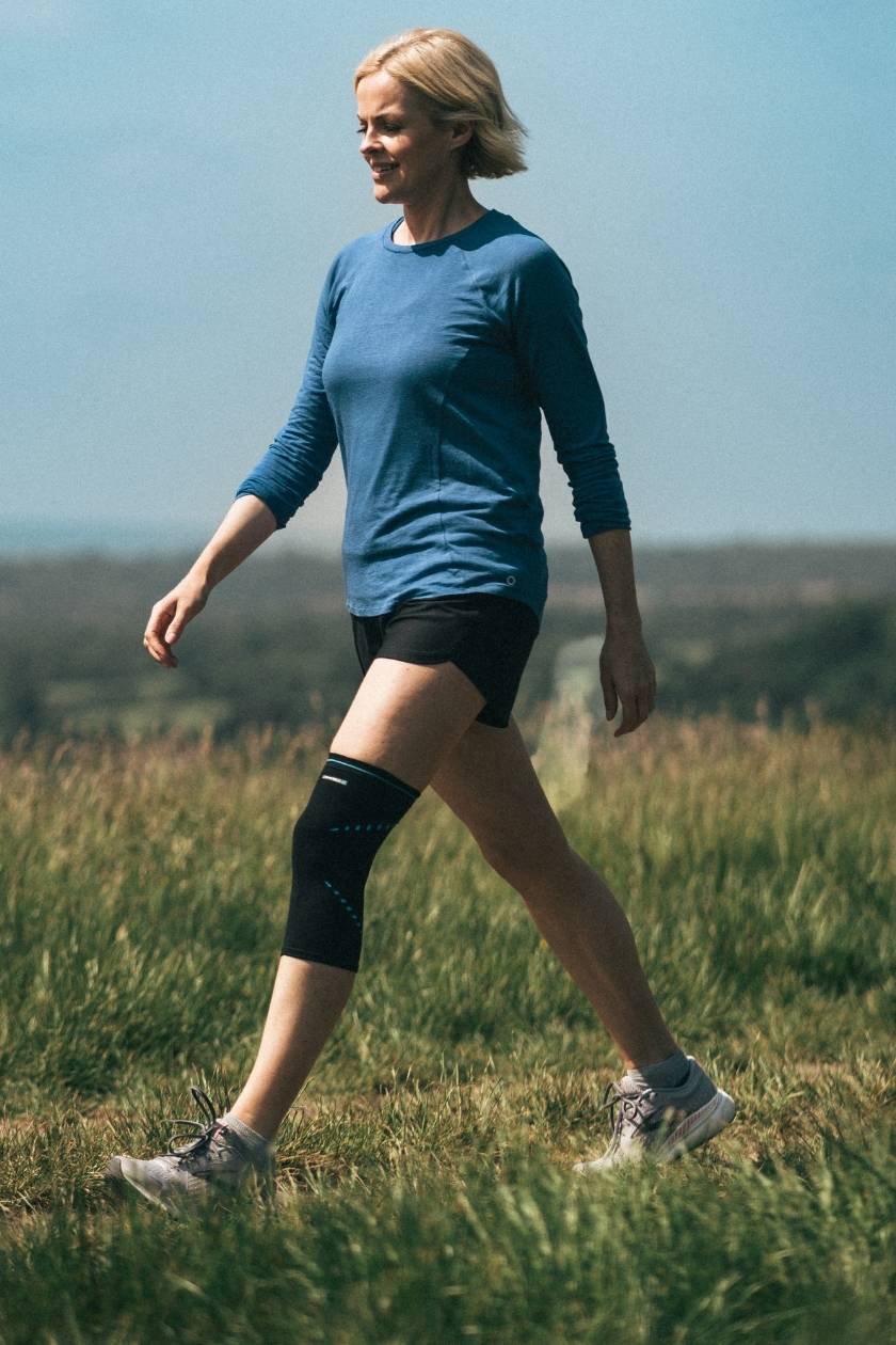 COMPEX ACTIV’® KNEE SUPPORTS - Image 3