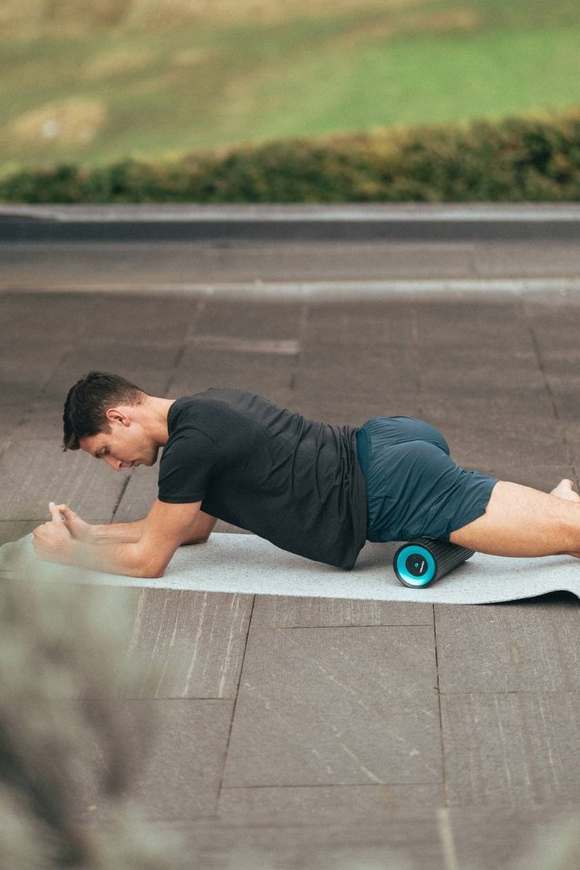 COMPEX ION™ VIBRATING MASSAGE ROLLER - Image 5